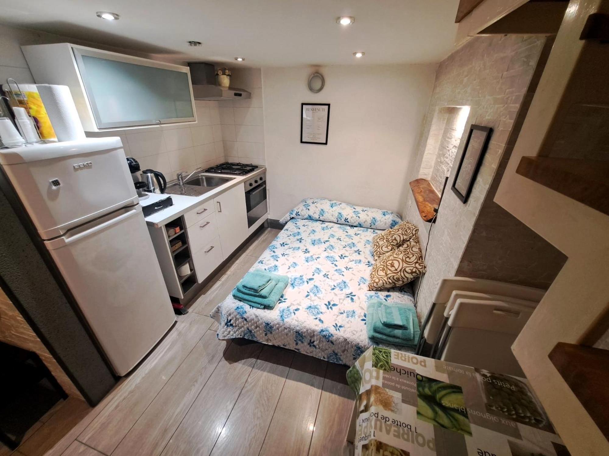 Appartement Toledo 27, A Due Passi Da Piazza Del Plebiscito à Naples Extérieur photo